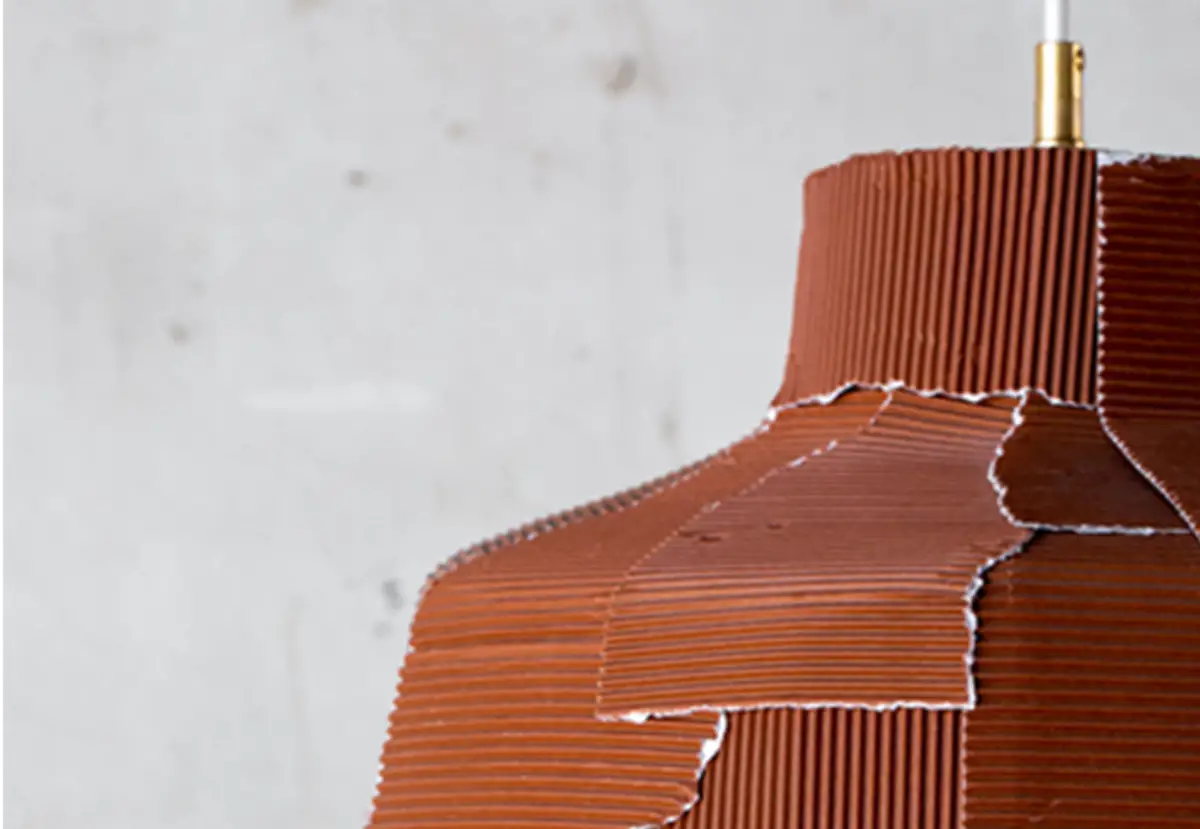 גוף תאורה חום מקרטון גלי