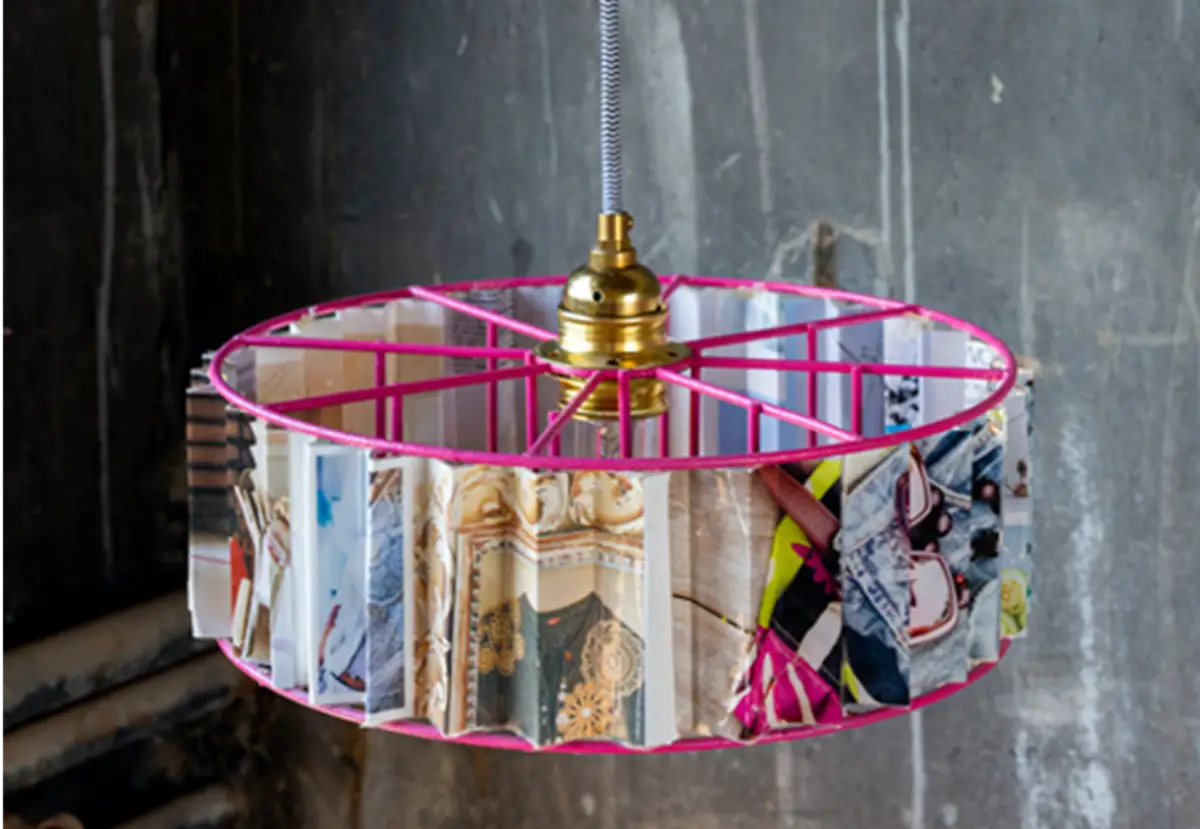 גוף אור ורוד פוקסיה